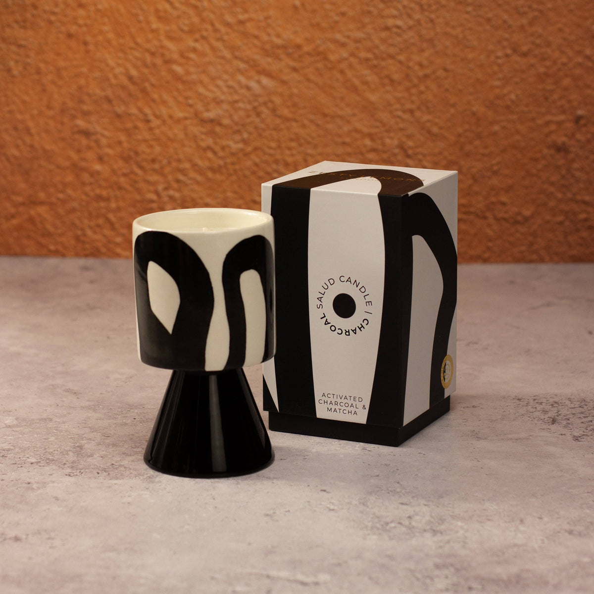 Kiln: Drip Glaze Candle Black - Black Pomegranate