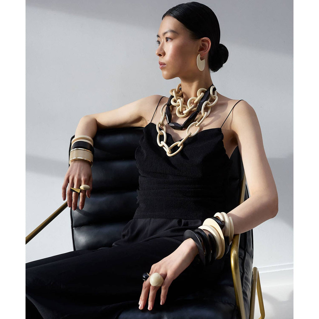 Black Wood Spiral Bangle Bracelet 
: M