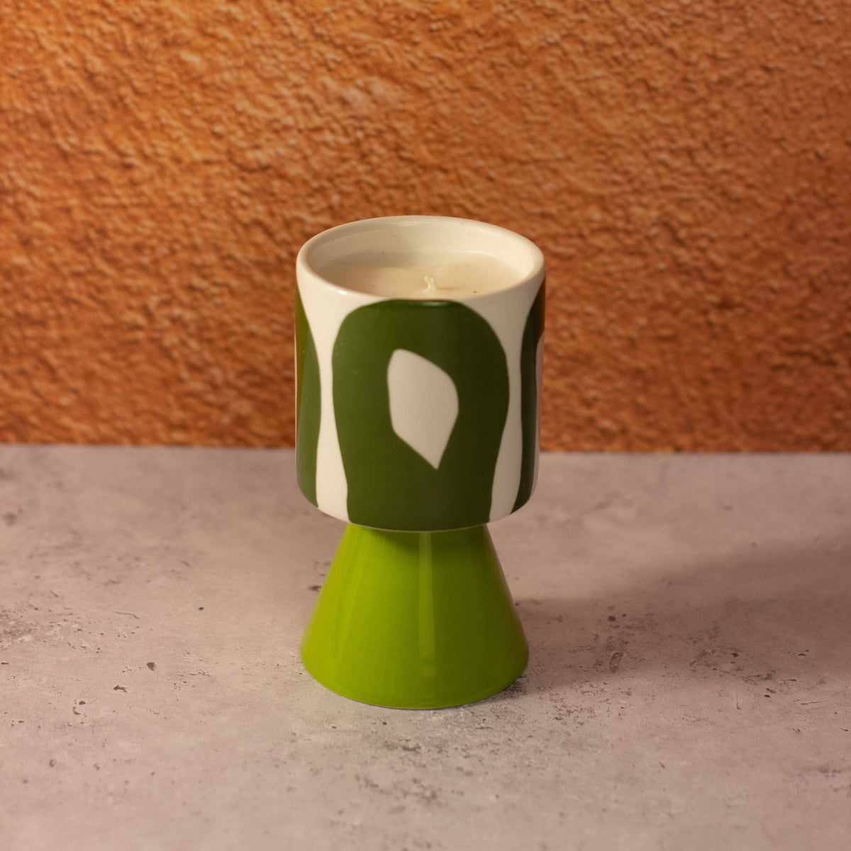 Kiln: Drip Glaze Candle Olive - Activated Charcoal & Matcha