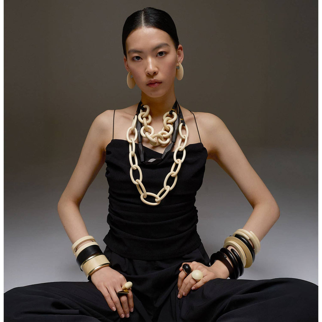 Black Wood Spiral Bangle Bracelet 
: M